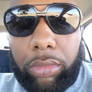 Meet your Posher, Jeremiah